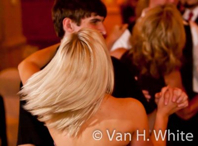071 IMG_9125 logo.jpg