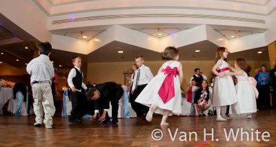 074 IMG_6306 logo.jpg