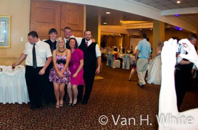 095 IMG_6348 logo.jpg