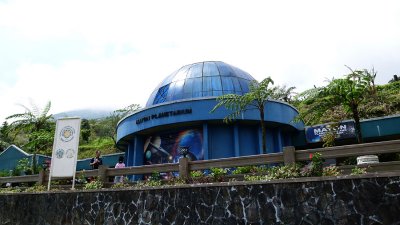 MAYON PLANETARIUM & SCIENCE PARK -1