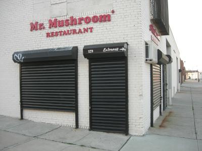 Mr. Mushroom Restaurant