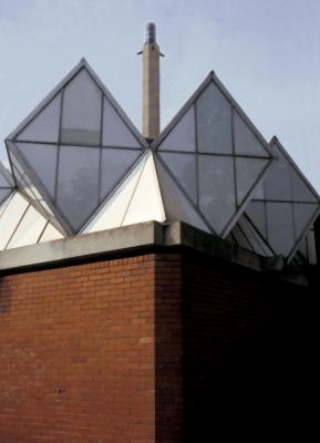 Stirlings wink, Leicester University