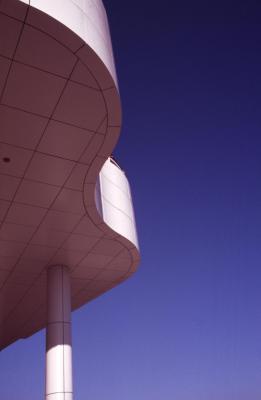 Sublime curves, Getty, LA