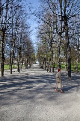 Spring walk in Humlegrden