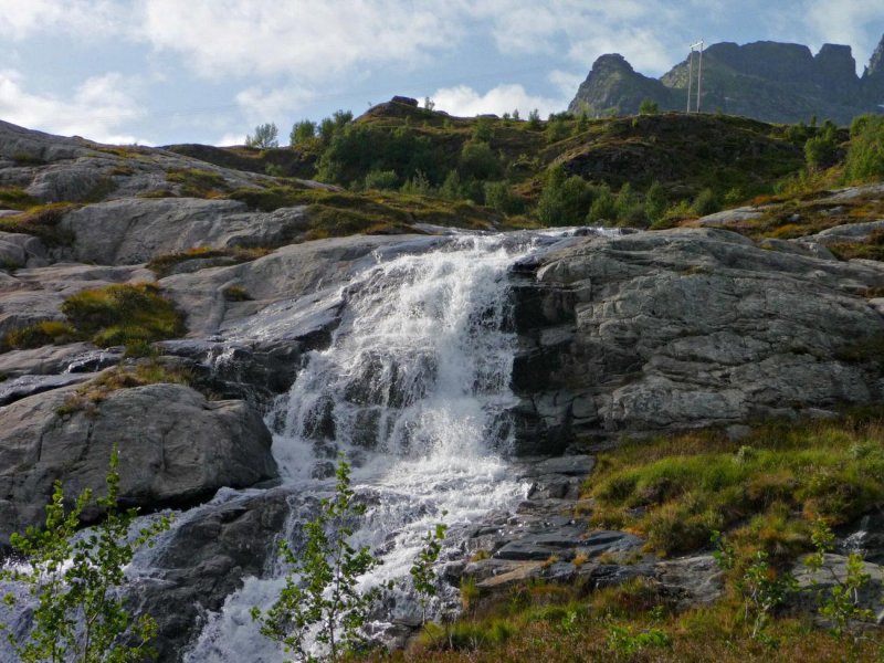 waterfall-above-Srvgen.jpg