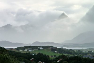 church-nr-Storfjorden.jpg