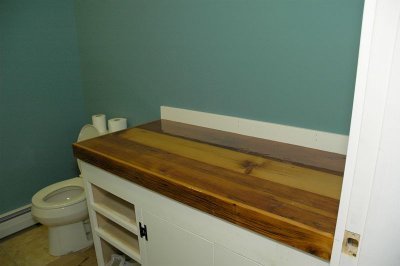 Finish 32 Downstairs Vanity
