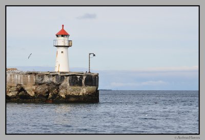 Vard harbour lighthouse