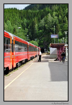 Train Trondheim- Bod .   Grong station 10.53