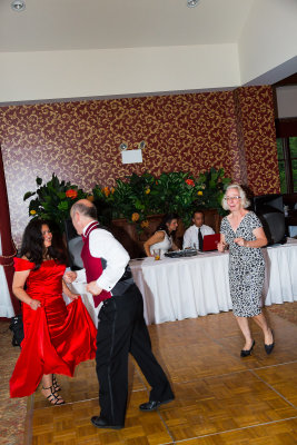 dancing-13.jpg