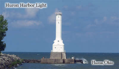 Huron Harbor Light wide