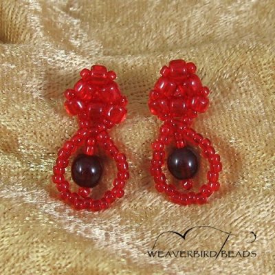 red loop earrings 01.jpg