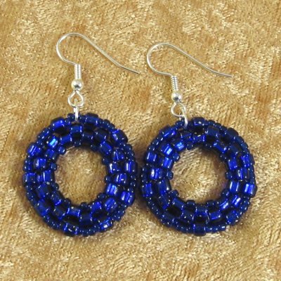 blue-earrings_04.jpg