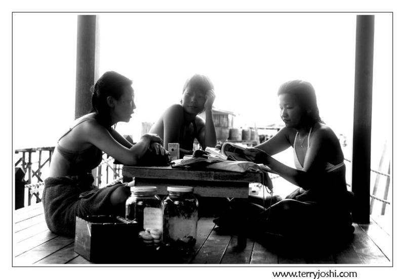 060525Derawn336en2comp.jpg
