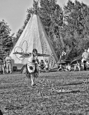 Shawn Beaver-Hawmen  Hoop Dancer