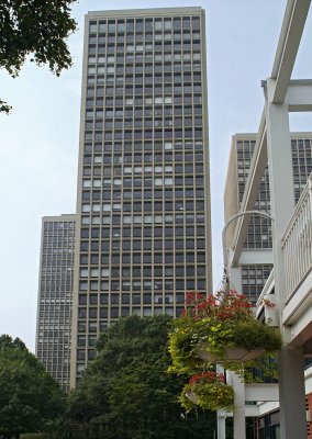 Society Hill Towers 01