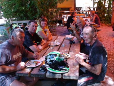 110220 Mussel Inn 06.jpg