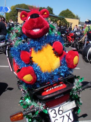 101204 Ulysses Toy Run 08.jpg