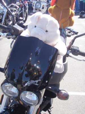 101204 Ulysses Toy Run 12.jpg