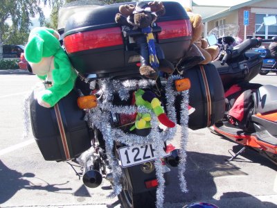 101204 Ulysses Toy Run 25.jpg