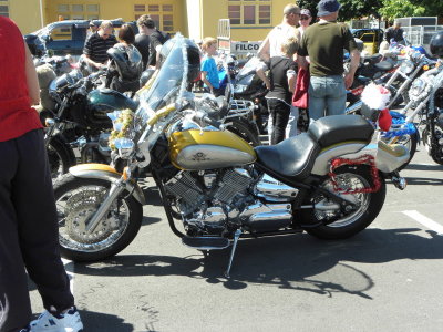 101204 Ulysses Toy Run 35c Pic Wayne Stuart.jpg