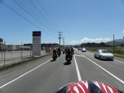 101204 Ulysses Toy Run 45a Pic Wayne Stuart.jpg