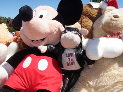 101204 Ulysses Toy Run 58.jpg