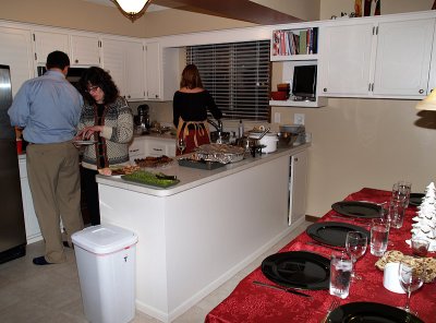 Christmas Supper at Casey and Cathys.jpg
