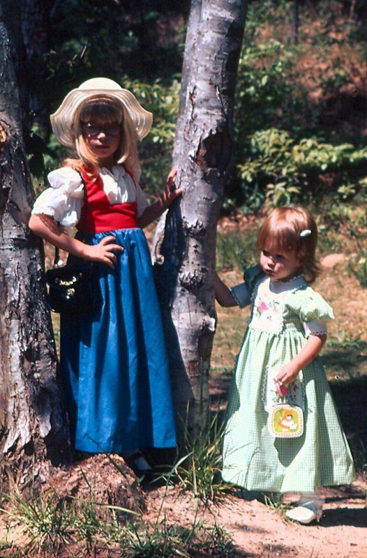 Easter Sunday Finery (1976)
