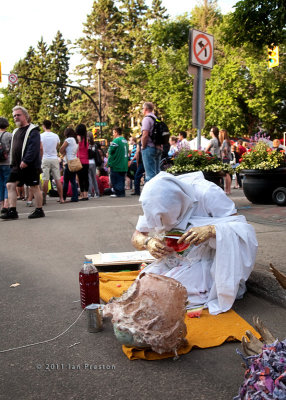 20110728-FringePerformer001.jpg