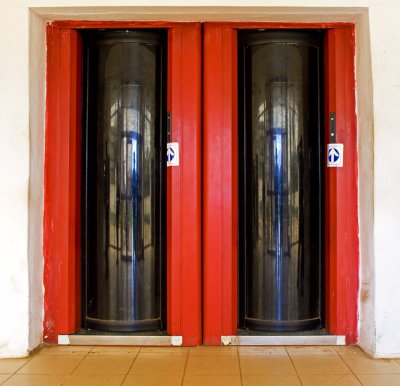 20100226-Bank doors001.jpg