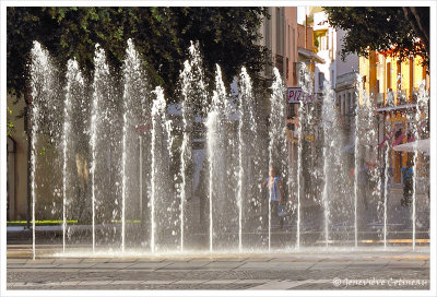 Fontaine / Fontana, Piazza Roma