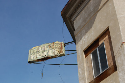 ? Hotel / Real Market