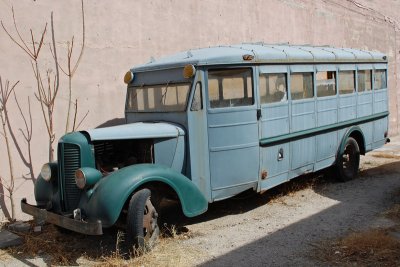 Bus