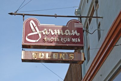 Edlen's