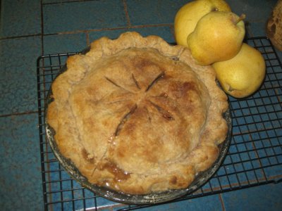 Bre's apple-pear pie using pears from my tree