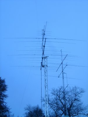 Foreground: OB17-4 @30m, background: rotateable tower + stacks