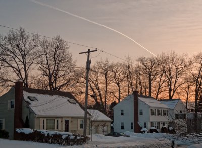 Contrail in the 'Hood (3/4)