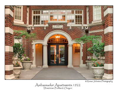 Ambassador Apartments 1922.jpg