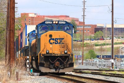 CSX 4527 Q121 Evansville IN 09 Apr 2011