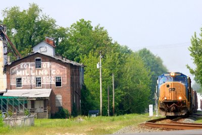 CSX 4703 Q588 Vincennes IN 09 May 2011