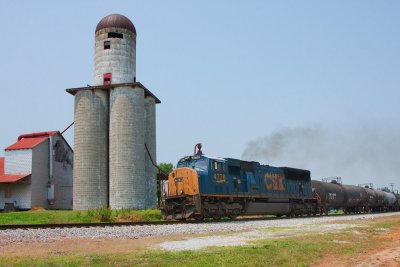 CSX 4776 Q265 Irvington KY 04 June 2011