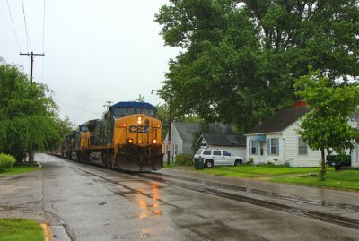 Q204 street running through Owensboro on a dismal July 4 holiday.