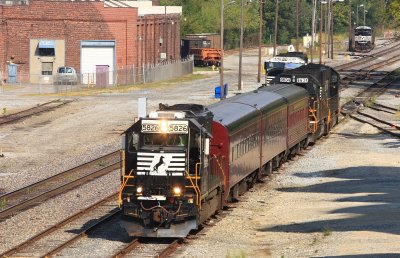NS 5826 D80 Princeton IN 11 Sept 2011