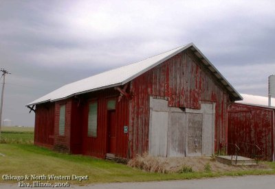 Chicago & North Western Depot at Elva, Illinois 2006.jpg