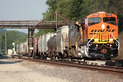 BNSF 7538 at Savanna IMG_7985.JPG