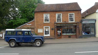 Landrover, D.M. Newman and hogg@home, Sudbury.