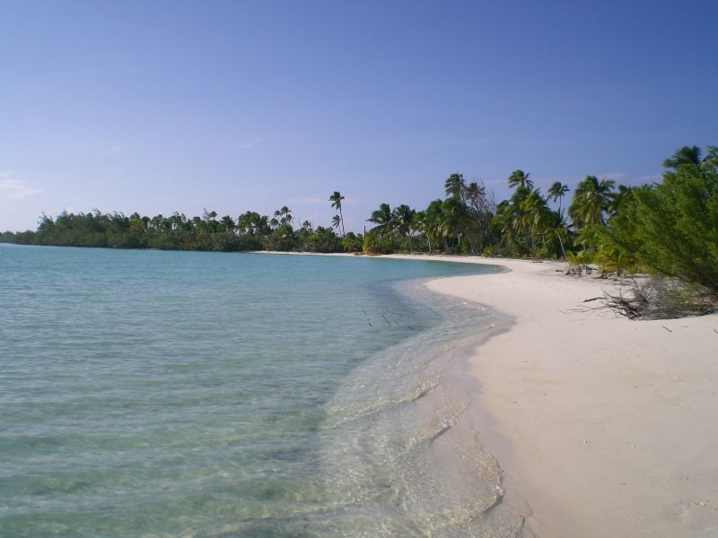 View along the length of Ee
