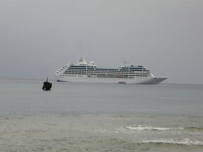 This cruise comes through every two weeks...next stop Bora Bora!