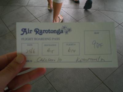 How cute is the hand-written boarding pass?